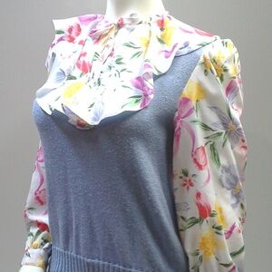 Vintage 80s Floral Ruffle Light Blue Knit Long Sleeve Pullover Sweater Blouse